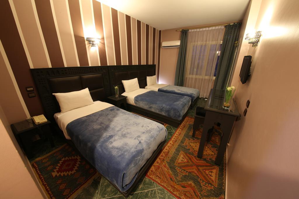 Hotel Akouas Мекнес Экстерьер фото