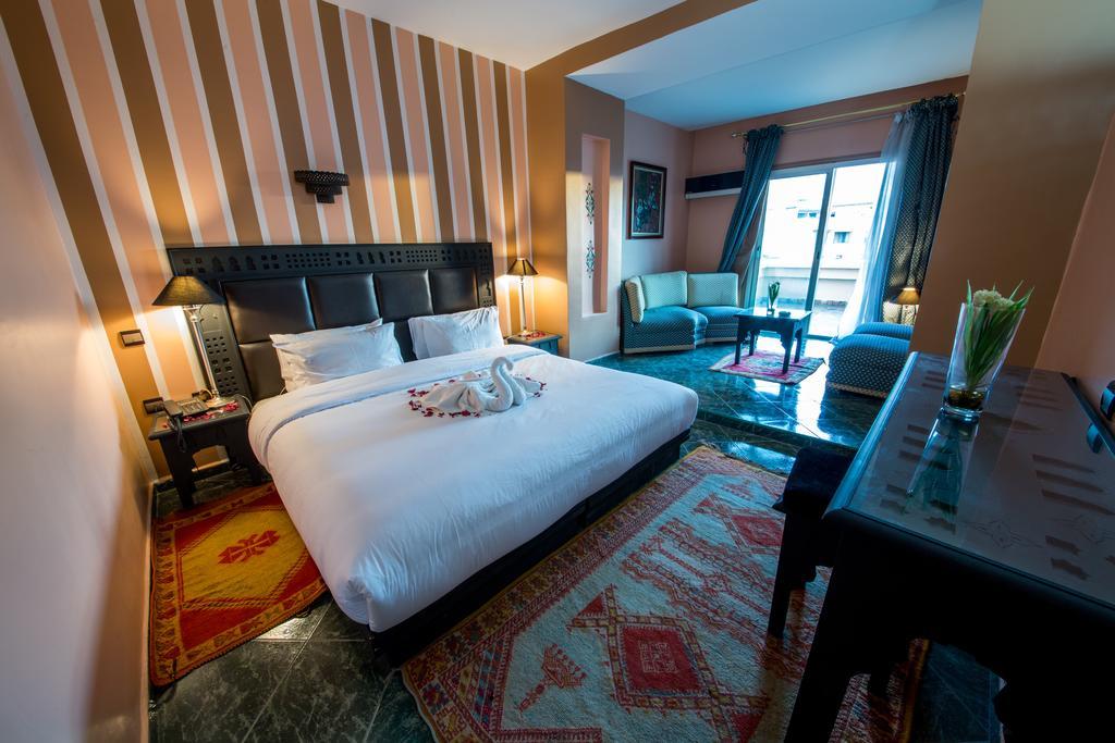 Hotel Akouas Мекнес Номер фото